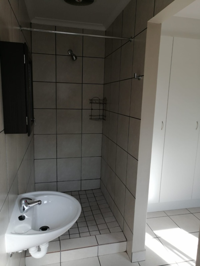 5 Bedroom Property for Sale in Vredenburg Western Cape
